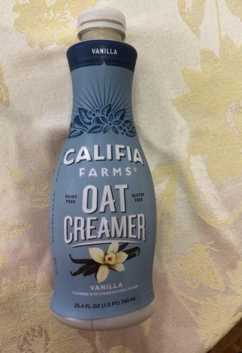 Califia Farms, Califia Farms Vanilla Oat Creamer 25.4 fl oz, barcode: 0813636022229, has 0 potentially harmful, 3 questionable, and
1 added sugar ingredients.