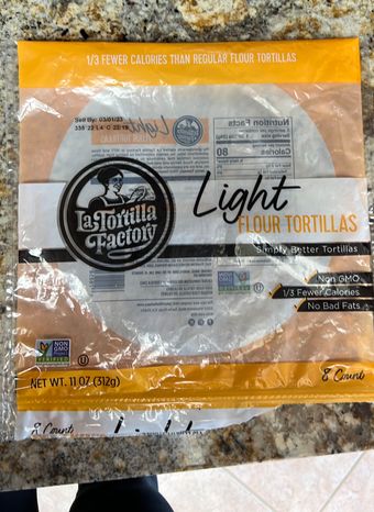 La Tortilla Factory Inc, LIGHT FLOUR TORTILLAS, barcode: 0078858520445, has 3 potentially harmful, 6 questionable, and
    1 added sugar ingredients.