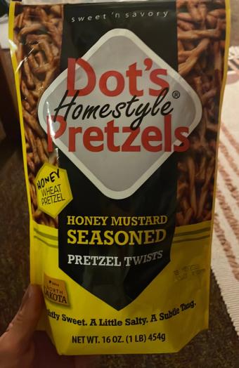 Dot's Homestyle Pretzels, Dot's Homestyle Pretzels Seasoned Honey Mustard Pretzel Twists 16 oz, barcode: 0855712008796, has 3 potentially harmful, 7 questionable, and
3 added sugar ingredients.