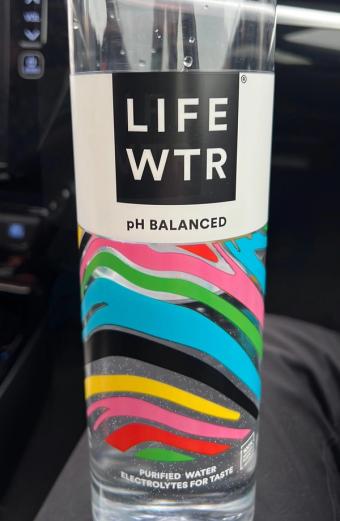 Lifewtr, Life Wtr Purified Water 33.8 Fl Oz Bottle, barcode: 0012000161155, has 0 potentially harmful, 0 questionable, and
    0 added sugar ingredients.