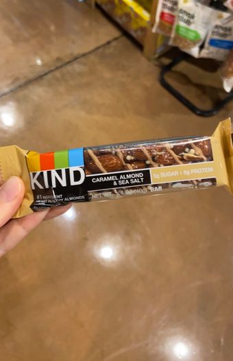 Kind Inc., KIND, NUTS & SPICES BAR, CARAMEL ALMOND, CARAMEL ALMOND, barcode: 0602652170300, has 0 potentially harmful, 5 questionable, and
3 added sugar ingredients.