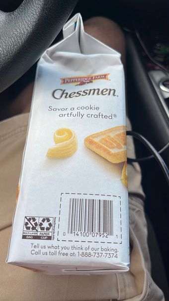 Pepperidge Farm Inc, BUTTER DISTINCTIVE CHESSMEN COOKIES, BUTTER, barcode: 0014100079521, has 0 potentially harmful, 3 questionable, and
    2 added sugar ingredients.