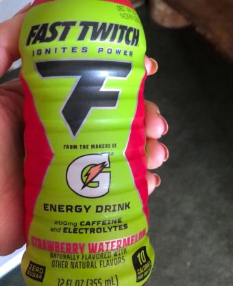 Gatorade, Fast Twitch Strawberry Watermelon Gatorade Energy Drink, barcode: 0876063811705, has 1 potentially harmful, 5 questionable, and
    0 added sugar ingredients.