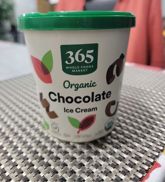 Whole Foods Market, Inc., CHOCOLATE ICE CREAM, CHOCOLATE, barcode: 0099482478155, has 0 potentially harmful, 3 questionable, and
    1 added sugar ingredients.