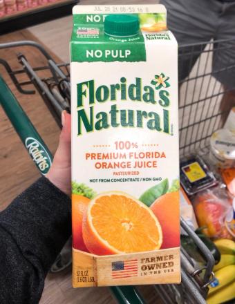 Citrus World Inc., 100% PREMIUM FLORIDA ORANGE JUICE, ORANGE, barcode: 0016300168203, has 0 potentially harmful, 0 questionable, and
    0 added sugar ingredients.