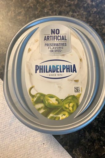 Kraft Heinz Foods Company, SPICY JALAPENO CREAM CHEESE SPREAD, SPICY JALAPENO, barcode: 0000002173205, has 0 potentially harmful, 2 questionable, and
1 added sugar ingredients.
