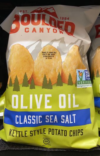 Inventure Foods, Inc., CLASSIC SEA SALT OLIVE OIL, CLASSIC SEA SALT, barcode: 0708163118531, has 0 potentially harmful, 0 questionable, and
    0 added sugar ingredients.