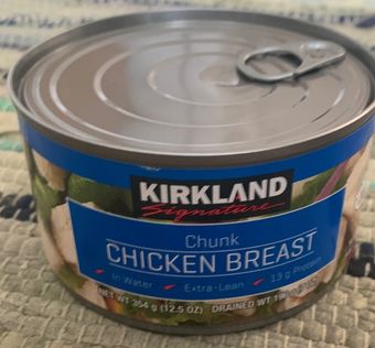 Kirkland Signature, Kirkland Chicken Breast Premium Chunk, barcode: 0096619488827, has 1 potentially harmful, 2 questionable, and
0 added sugar ingredients.
