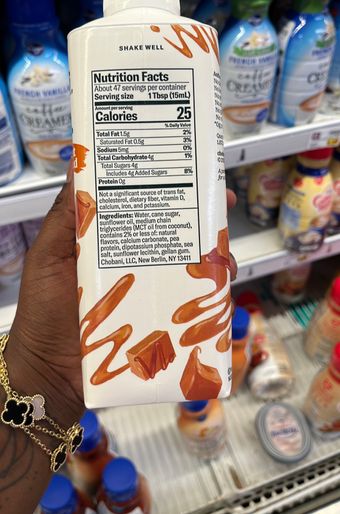 Chobani, Chobani Plant Based Caramel Macchiato Flavored Coffee Creamer 24 Fl Oz, barcode: 0818290018830, has 0 potentially harmful, 3 questionable, and
1 added sugar ingredients.
