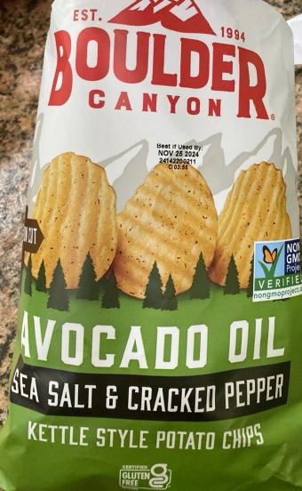 Boulder Canyon, Boulder Canyon Olive Oil Sea Salt and Cracked Pepper Potato Chips, barcode: 0708163121937, has 0 potentially harmful, 1 questionable, and
1 added sugar ingredients.