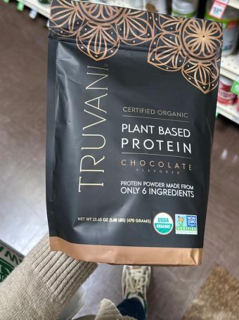 Truvani, Plant based protein chocolate, barcode: 0851856008012, has 0 potentially harmful, 0 questionable, and
    1 added sugar ingredients.