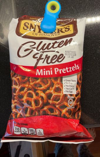 Snyder's-lance, Inc., SNYDER'S OF HANOVER, MINI PRETZELS, barcode: 0077975089156, has 2 potentially harmful, 4 questionable, and
1 added sugar ingredients.