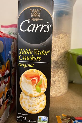 Carr's, Carr's Table Water Original Crackers 4.25 oz, barcode: 0059290573220, has 0 potentially harmful, 1 questionable, and
    0 added sugar ingredients.