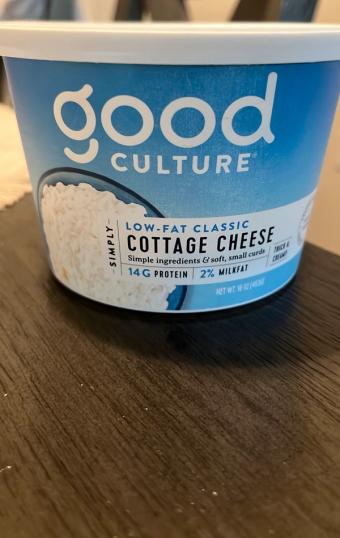 Good Culture, Llc, LOW-FAT CLASSIC SIMPLY 2% SMALL CURD COTTAGE CHEESE, LOW-FAT CLASSIC, barcode: 0859977005279, has 0 potentially harmful, 0 questionable, and
    0 added sugar ingredients.