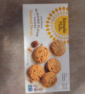 Simple Mills , TOASTED PECAN CRUNCHY ALMOND FLOUR COOKIES, TOASTED PECAN, barcode: 0856069005230, has 0 potentially harmful, 0 questionable, and
1 added sugar ingredients.