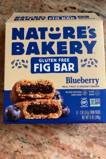 Nature's Bakery Llc, BLUEBERRY GLUTEN FREE FIG BAR, BLUEBERRY, barcode: 0047495710618, has 3 potentially harmful, 3 questionable, and
3 added sugar ingredients.