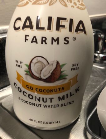 Califia Farms, Lp, COCONUT MILK & COCONUT WATER BLEND, GO COCONUTS, barcode: 0813636020638, has 0 potentially harmful, 0 questionable, and
    0 added sugar ingredients.
