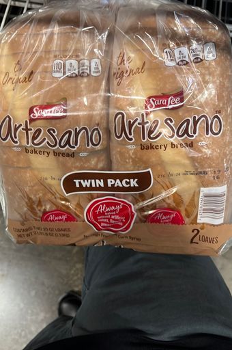 Bimbo Bakeries Usa, Inc., THE ORIGINAL BAKERY BREAD, ORIGINAL, barcode: 0072945612433, has 1 potentially harmful, 3 questionable, and
    1 added sugar ingredients.