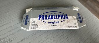 Philadelphia, Philadelphia Original Cream Cheese, 8 oz Box, barcode: 0021000612239, has 0 potentially harmful, 0 questionable, and
    0 added sugar ingredients.