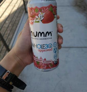 Humm, STRAWBERRY BLOSSOM PROBIOTIC KOMBUCHA, STRAWBERRY BLOSSOM, barcode: 0855218008696, has 1 potentially harmful, 2 questionable, and
    0 added sugar ingredients.