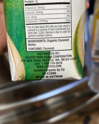 Kirkland Signature, Coconut water, barcode: 0096619053988, has 0 potentially harmful, 0 questionable, and
    0 added sugar ingredients.