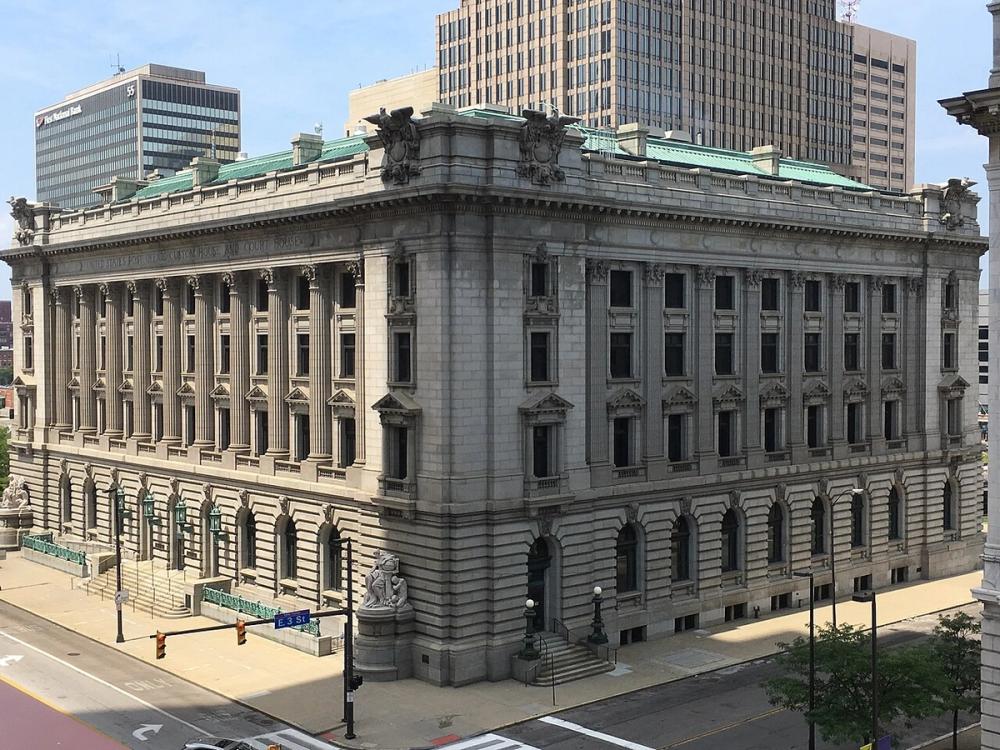 Howard M. Metzenbaum U.S. Courthouse: Utility Tunnel Restructuring