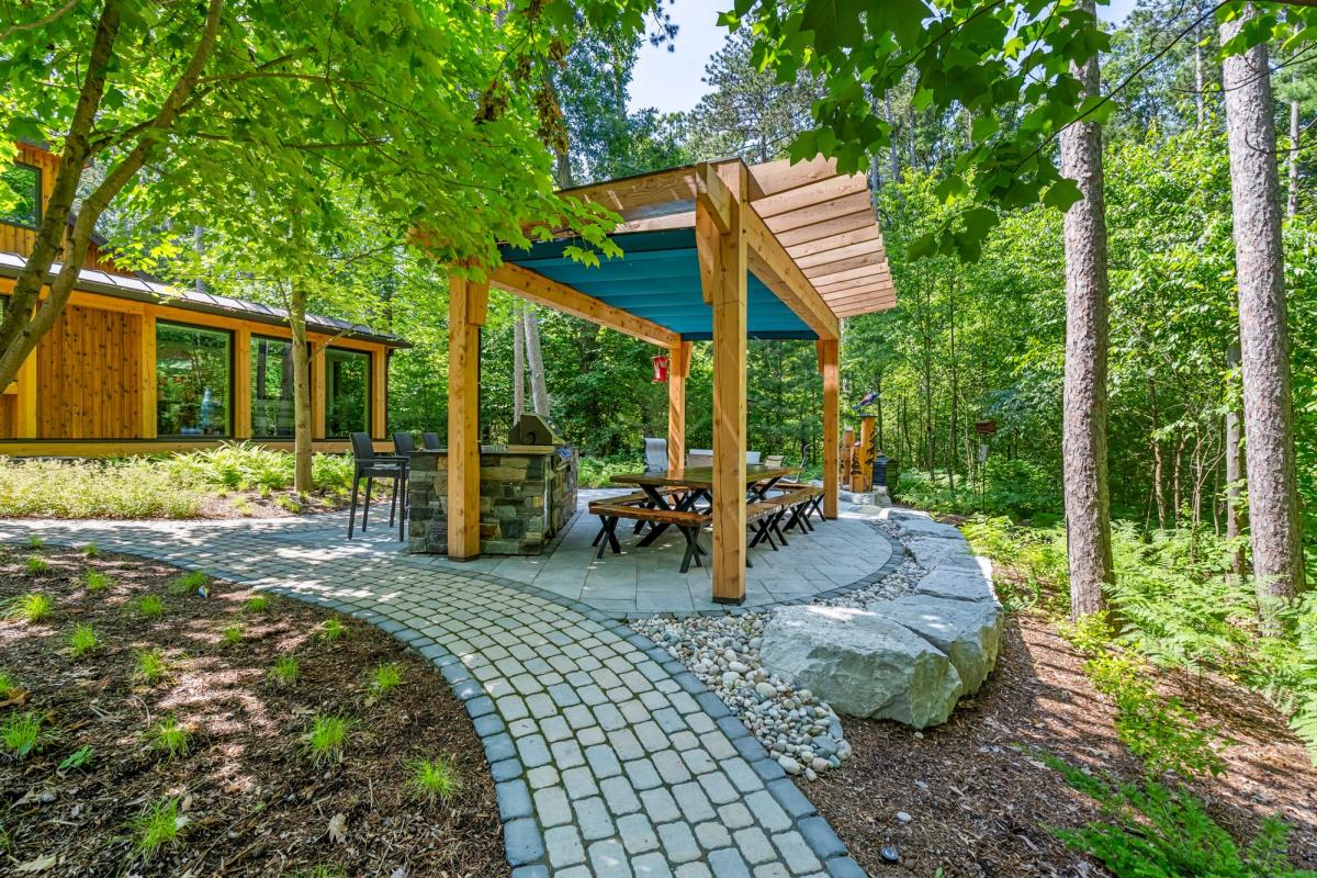 outdoor area
