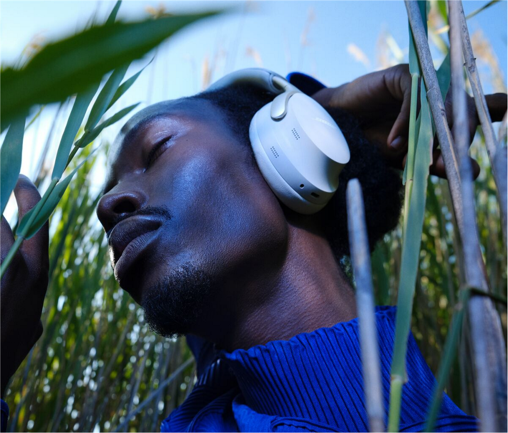 Wireless Noise-Cancelling Headphones