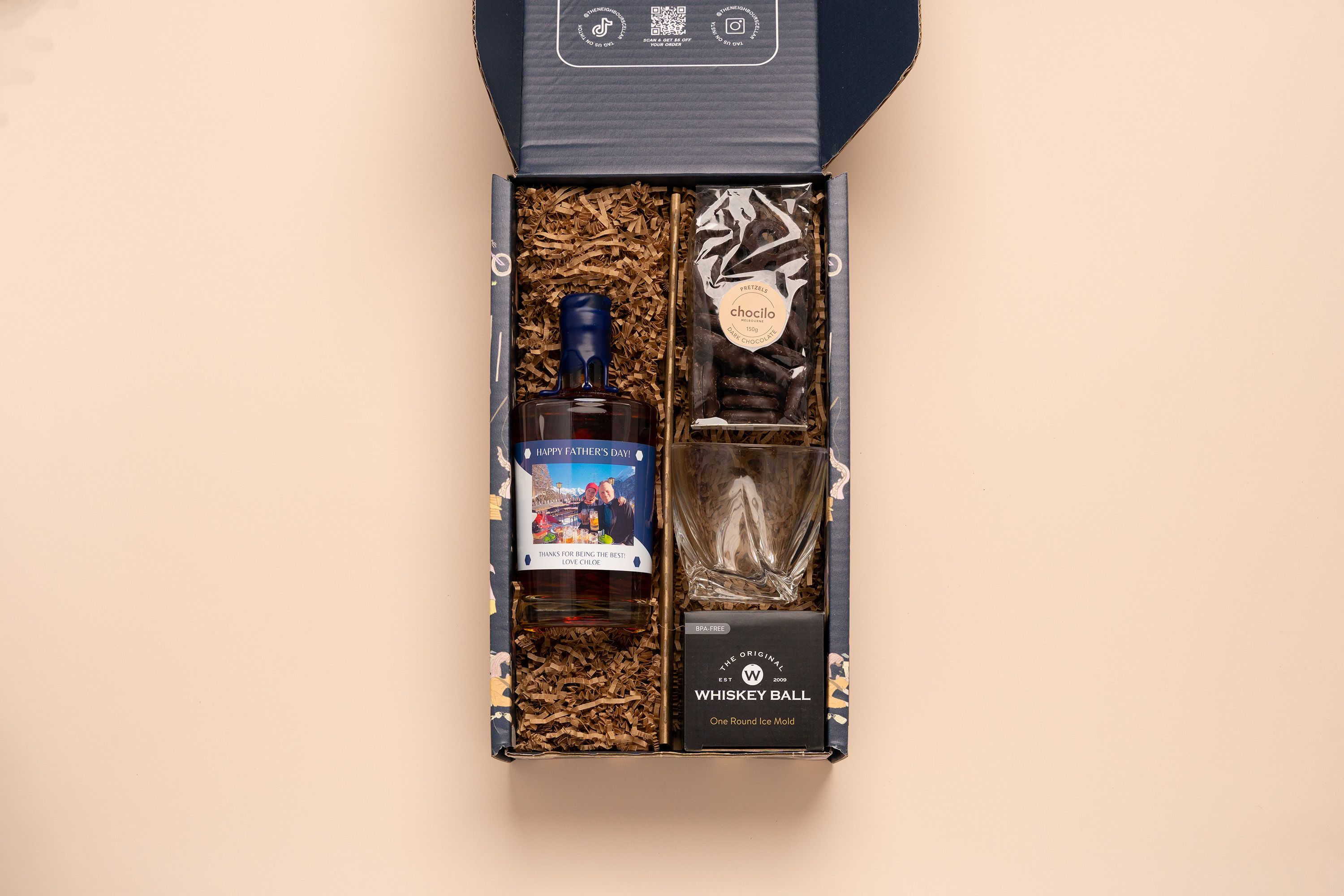 personalised whiskey gift pack