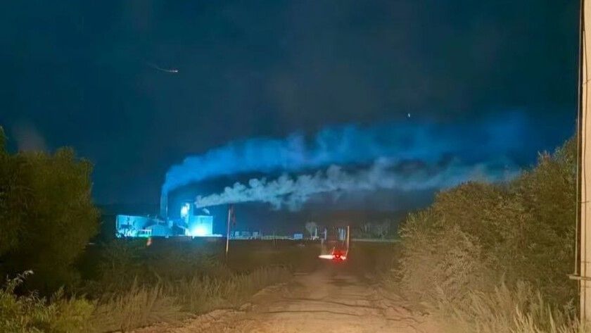Жители Приамурья задыхаются от дыма незаконного завода