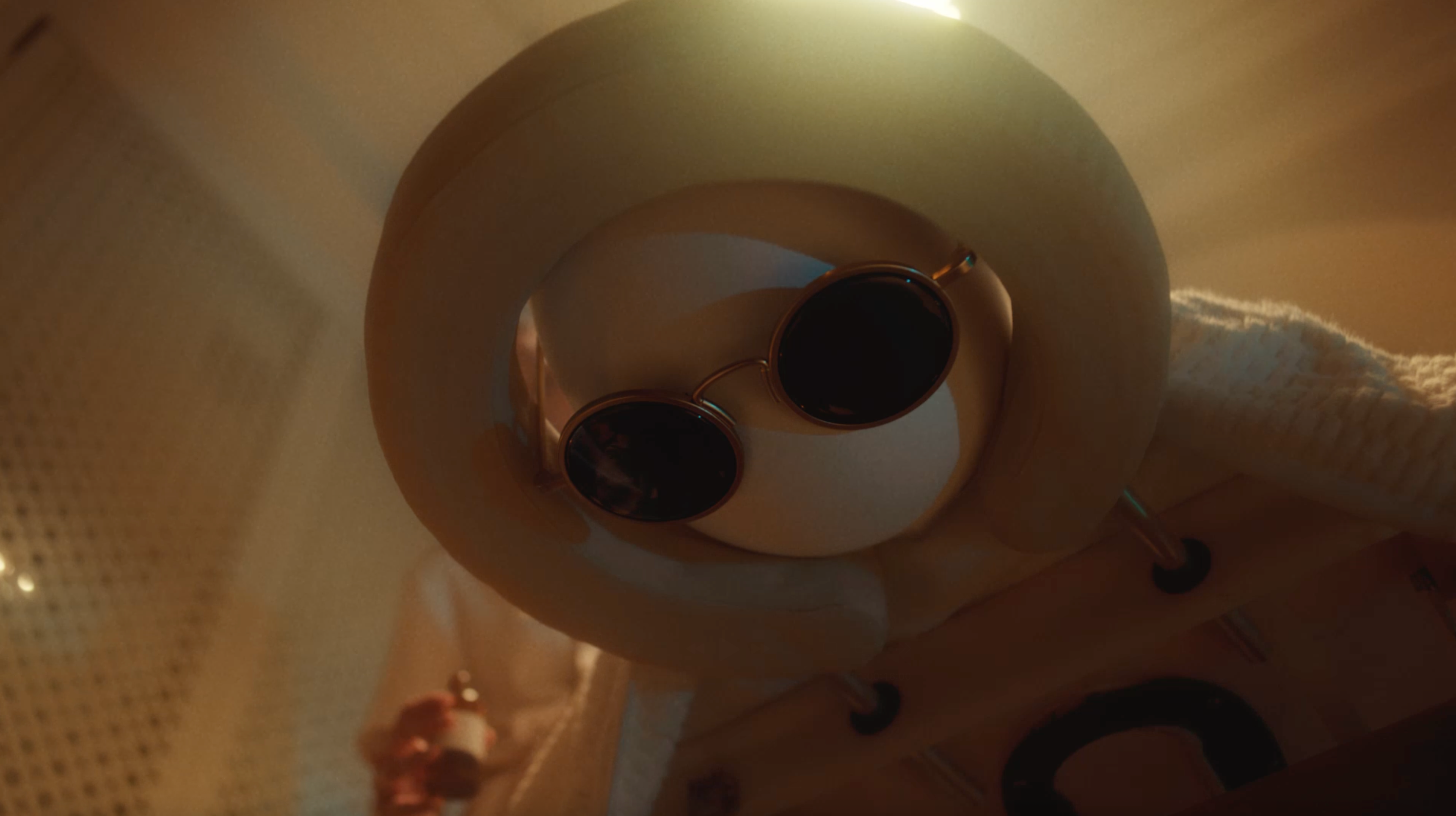 Hampton Dumpty in a massage bed