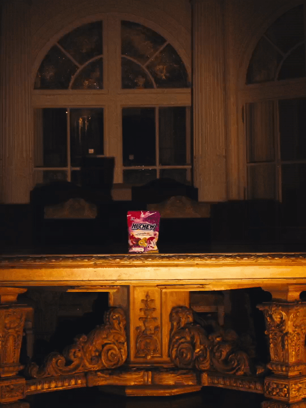 hi-chew on banister