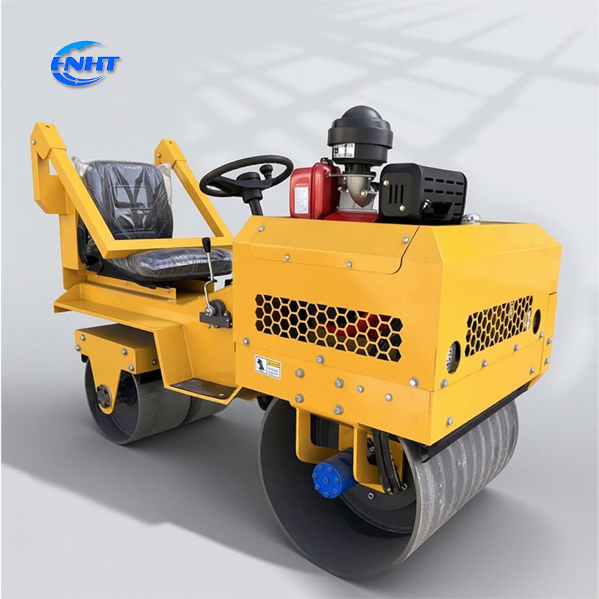 HT-850 Ride-on Roller
