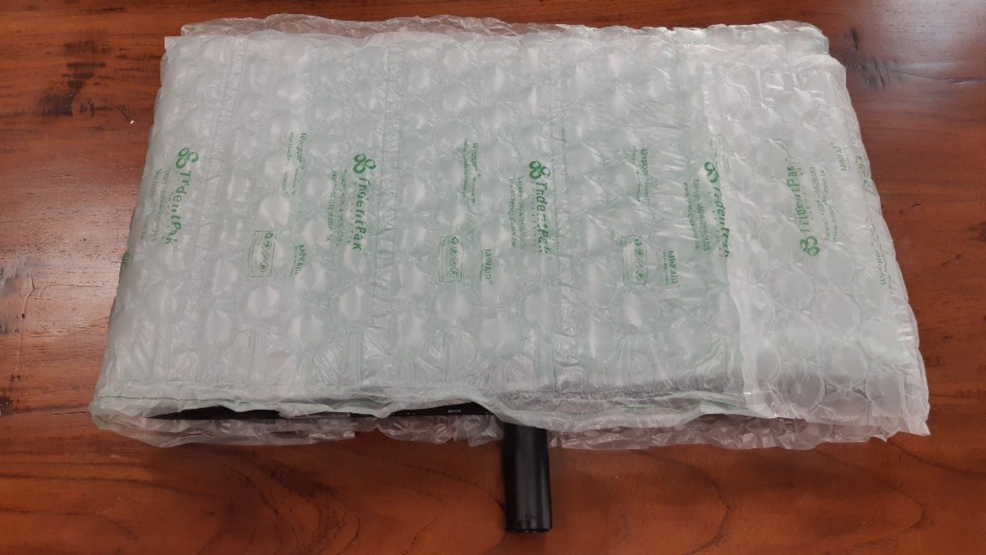 包裝螢幕:使用包材保護