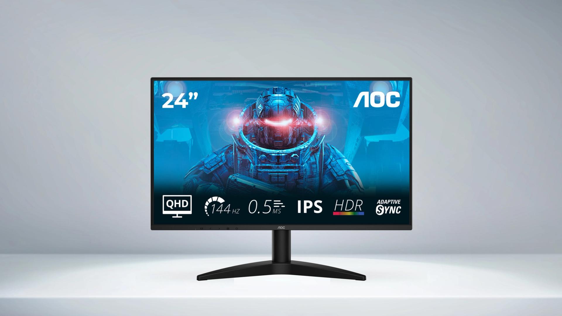 Monitor AOC Q24B36X da 23,8 pollici con pannello IPS QHD, refresh rate fino a 144 Hz, design slim con cornici sottili e postazione moderna per produttività e intrattenimento.