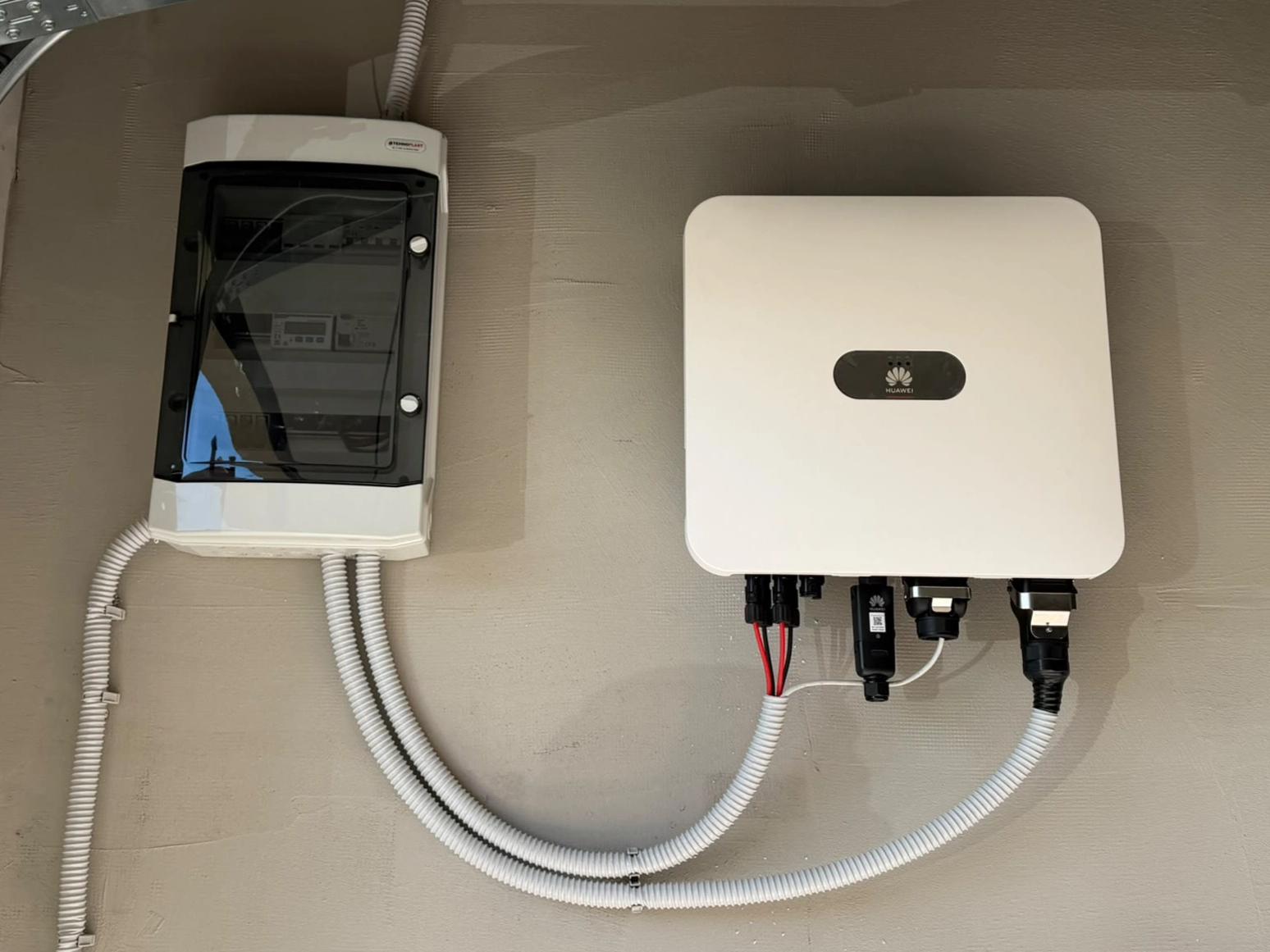 Inverter i električni razvod solarne elektrane u Karlovcu