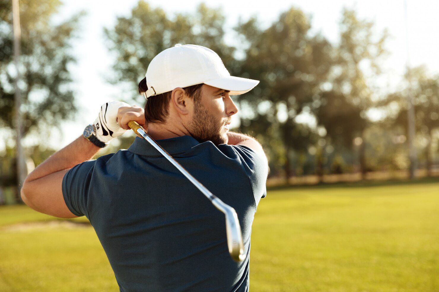 Cover image for blog post: Tennis Elbow & Golfer’s Elbow: Physiotherapy Treatments That Work