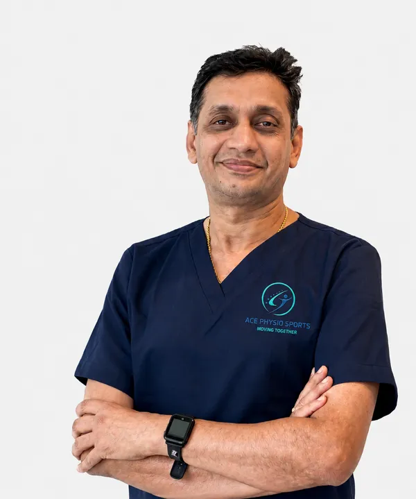 Professional photo of Vineet Bansal, CLINICAL DIRECTOR / PRINCIPAL MUSCULOSKETAL & SPORTS PHYSIOTHERAPIST