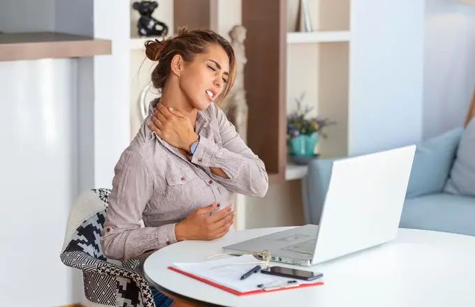 Cover image for blog post: Neck Strain vs. Cervical Disc Issues: What You Need to Know