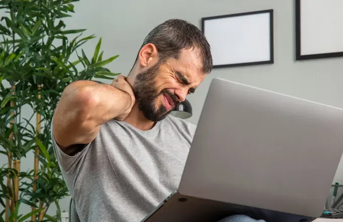 Cover image for blog post: Understanding Neck Pain: Causes, Symptoms, and Physiotherapy Solutions