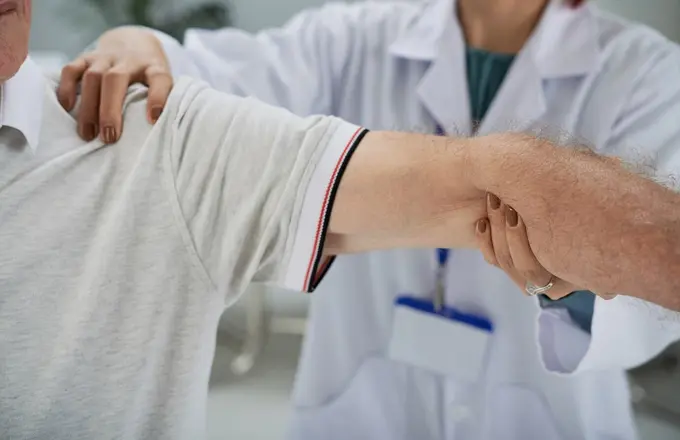 Cover image for blog post: Shoulder Physiotherapy