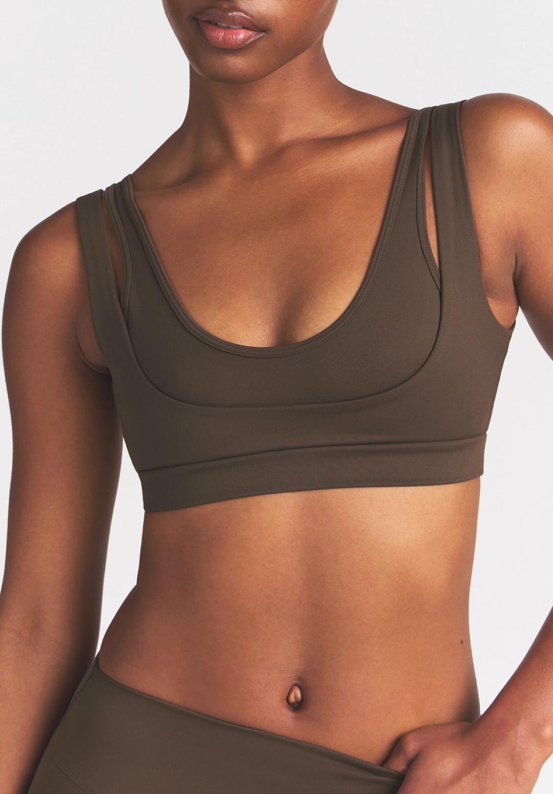 Nike SKIMS スキムス ダブルストラップ タンクトップ ブラウン　XS NikeSKIMS MATTE DOUBLE STRAP SCOOP BRA | DARK SEPIA | SKIMS