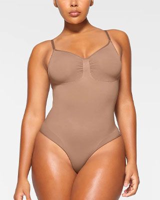 The Ultimate Guide to Skims Shapewear: Choosing the Right Fit – Luxe by Kan