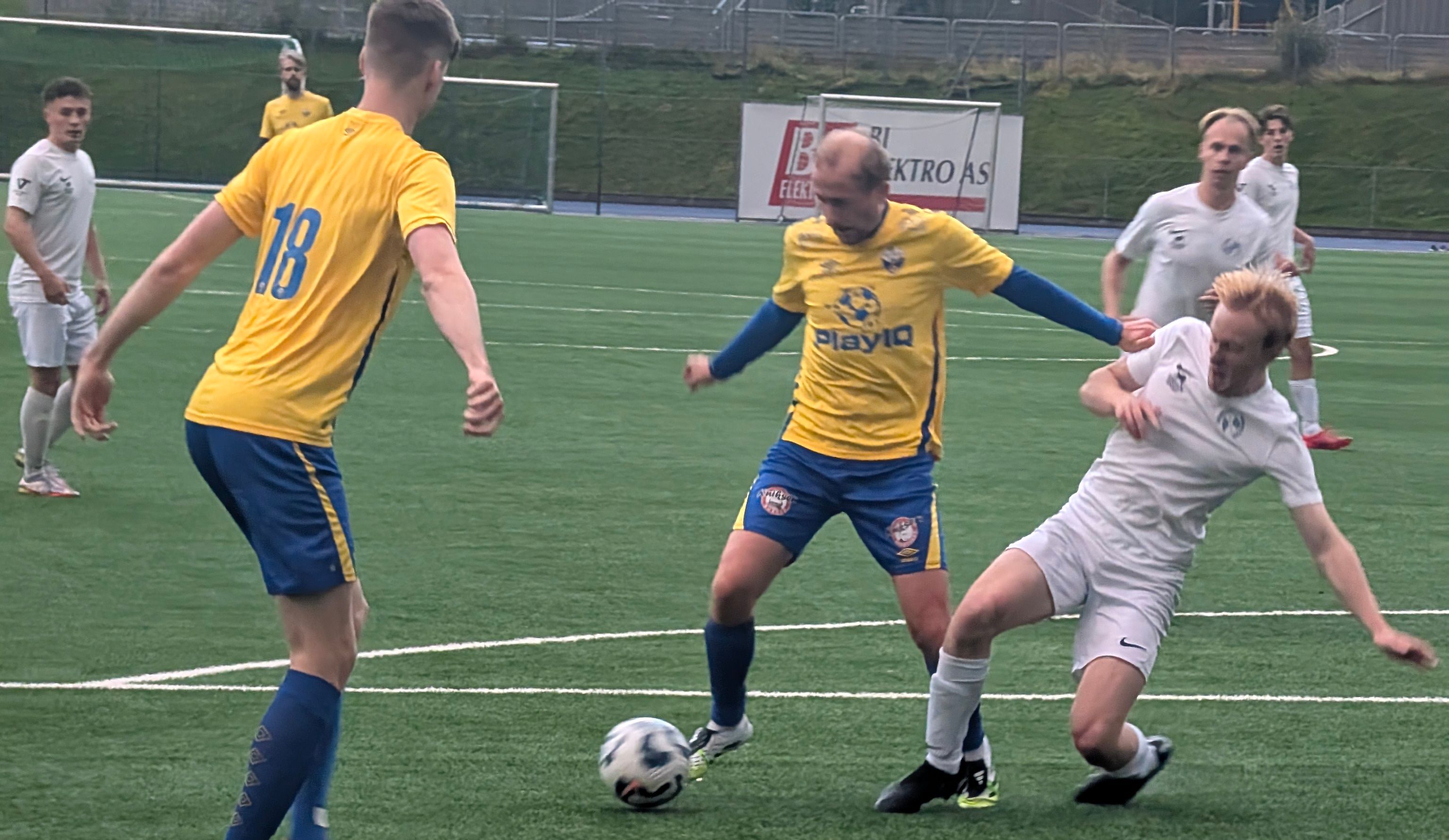 Cover image for Masterclass mot studentene