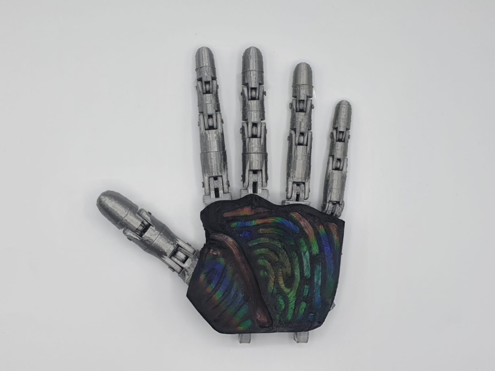 CHROMATACT: Thermochromic Hand by Filipe Magalhaes