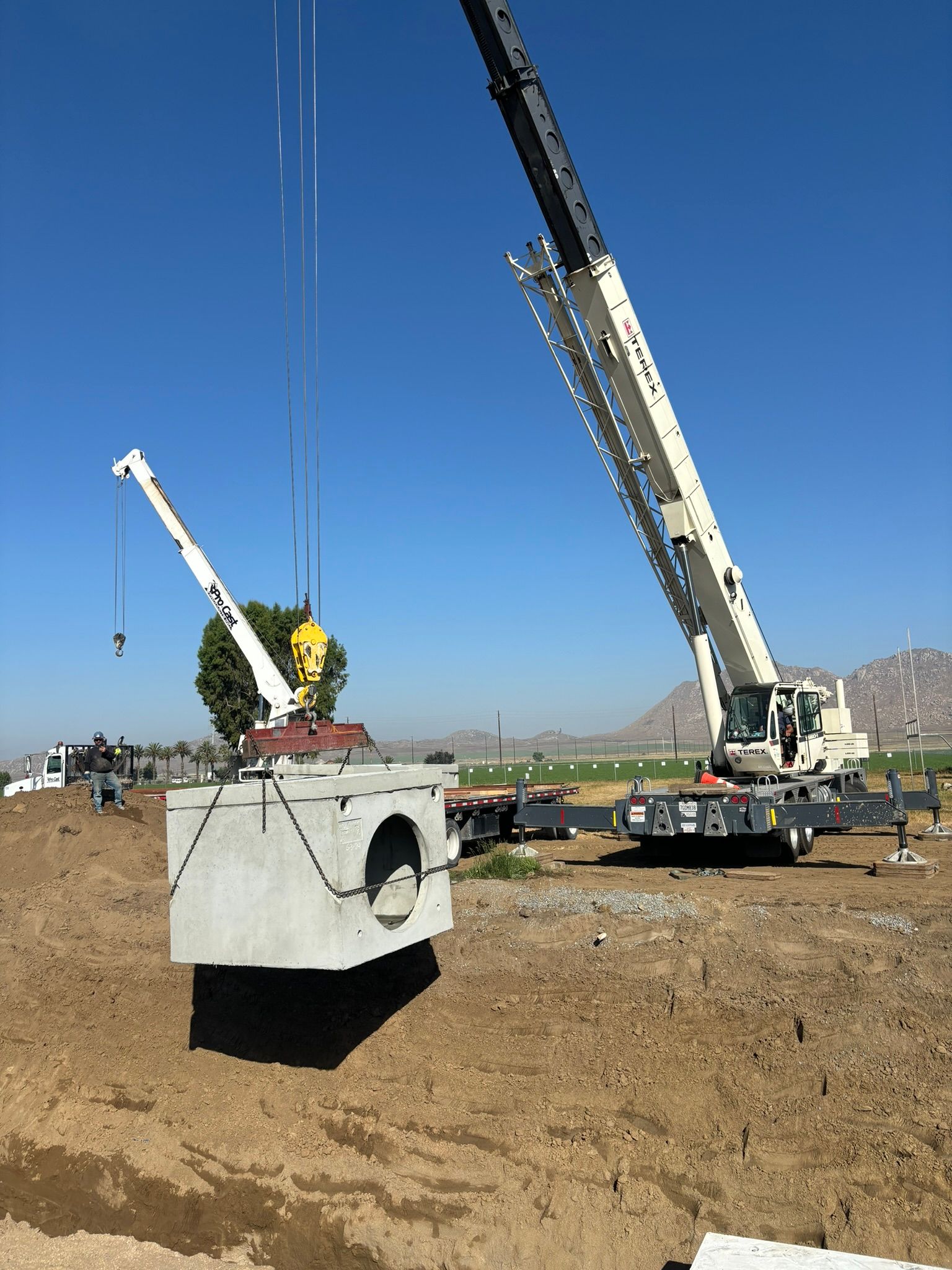 ground crew pipe installation