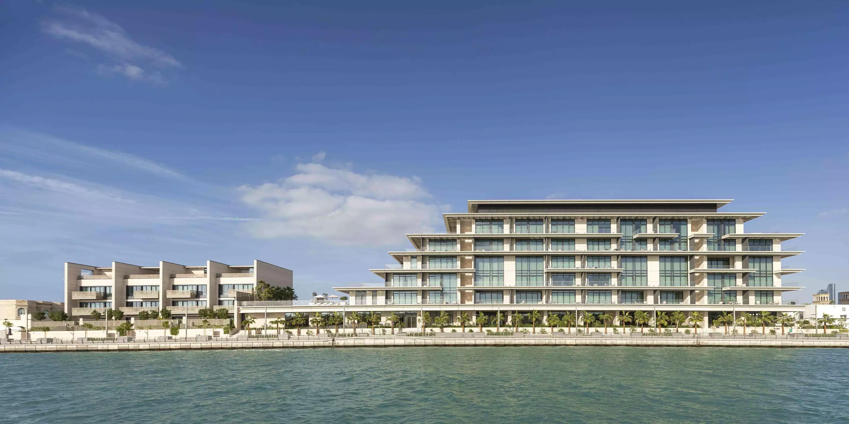 Four Seasons Private Residences amenity space, Jumeirah, Dubai