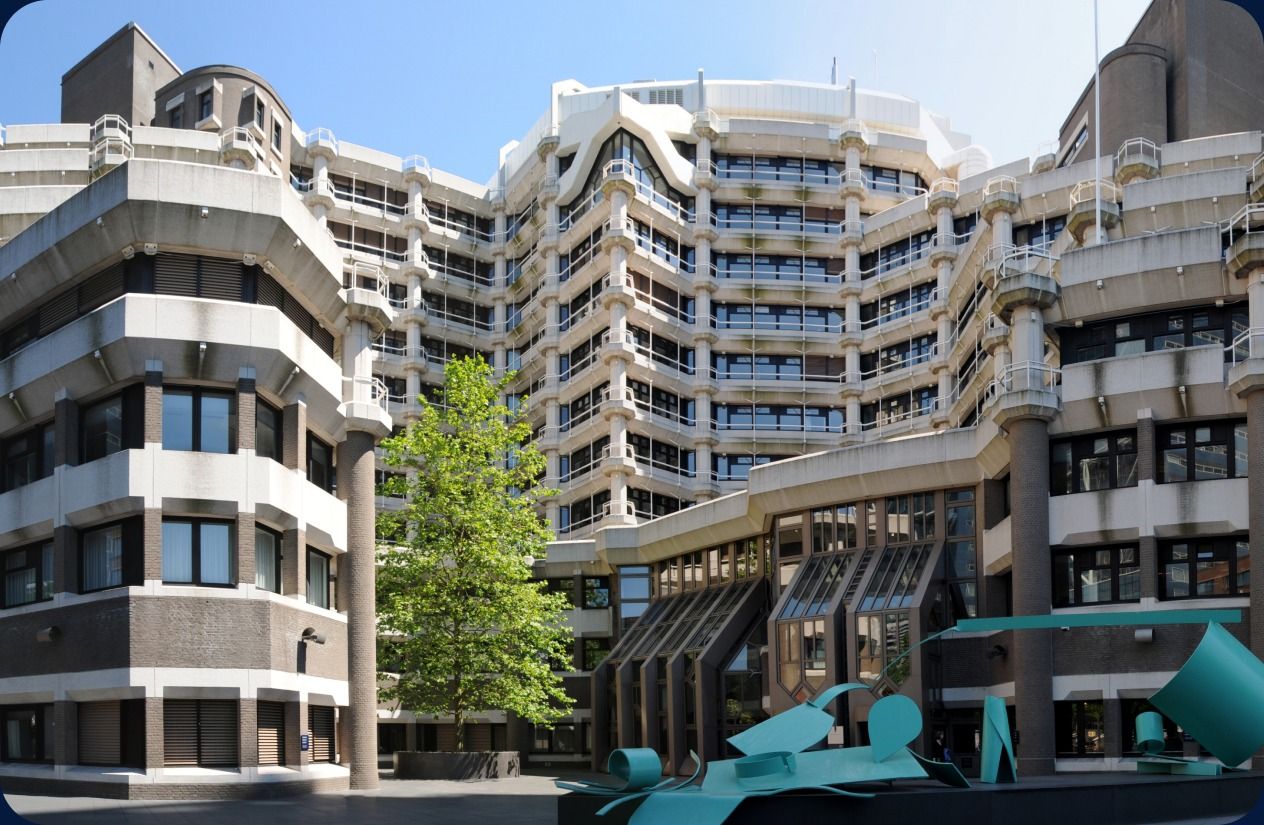 Office building of an institutional donor