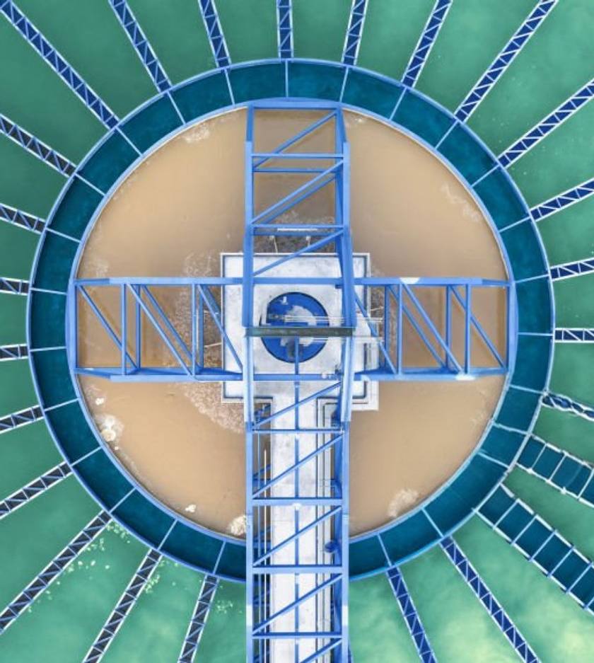 Aerial view of a circular water treatment clarifier