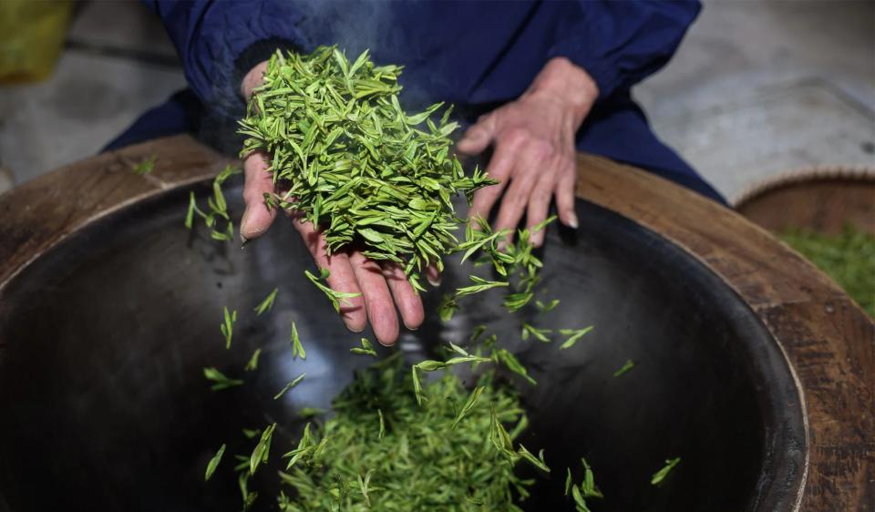 tea leafs